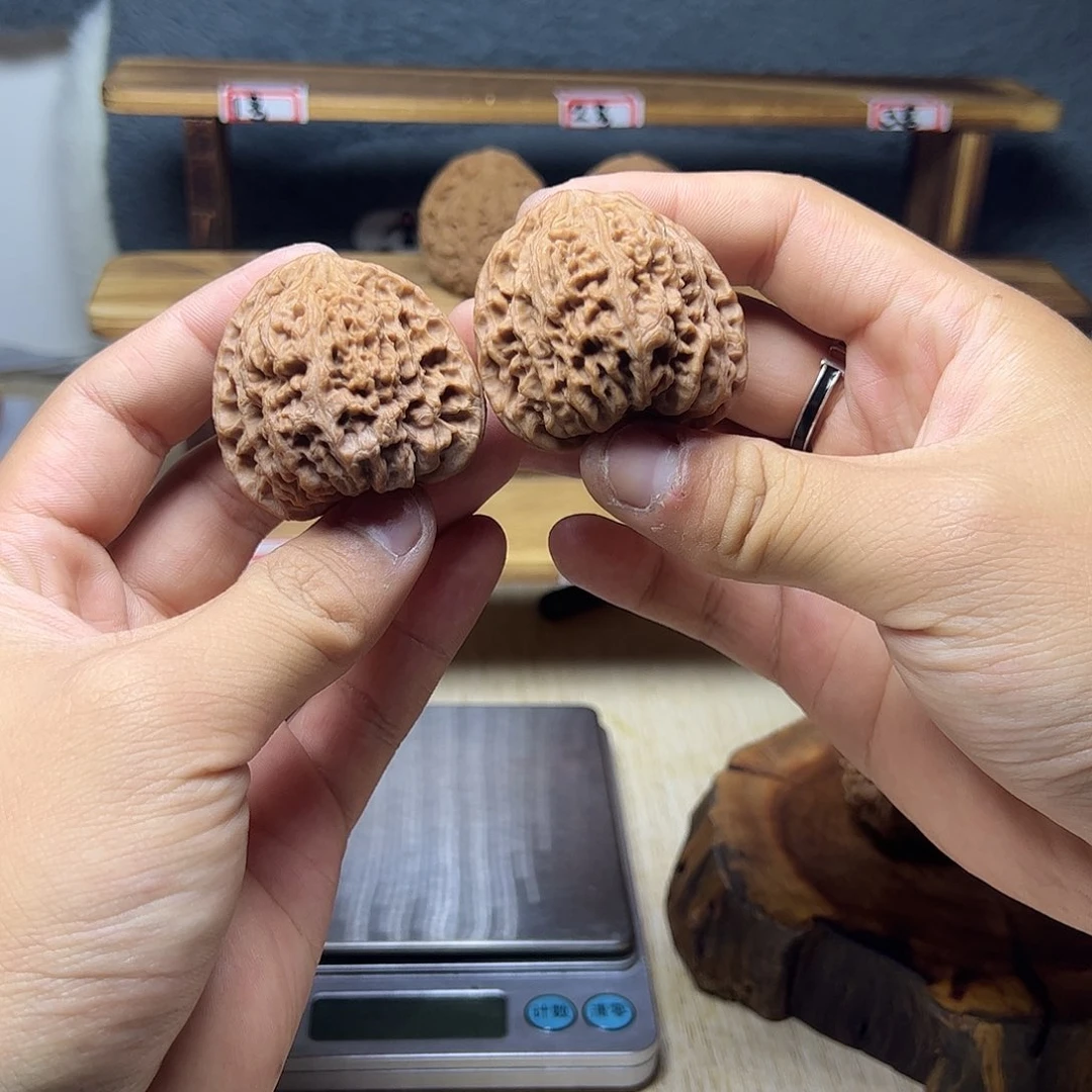 吊坠文玩核桃南疆石
