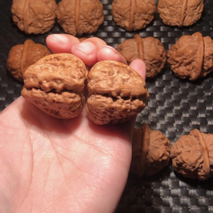 心***澈文玩核桃把件蛙王