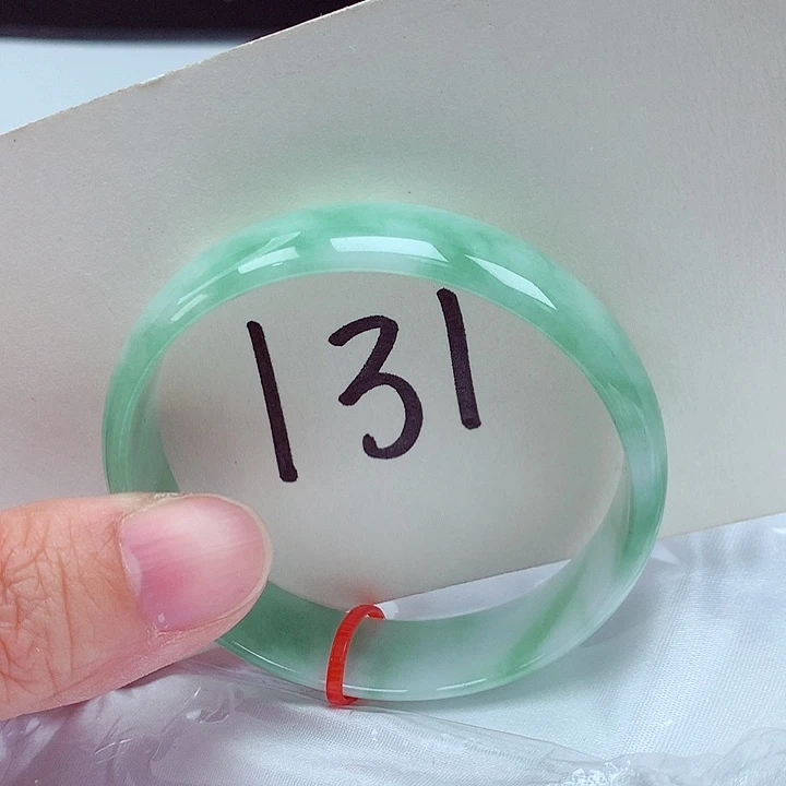 翡翠未镶嵌手镯翡翠