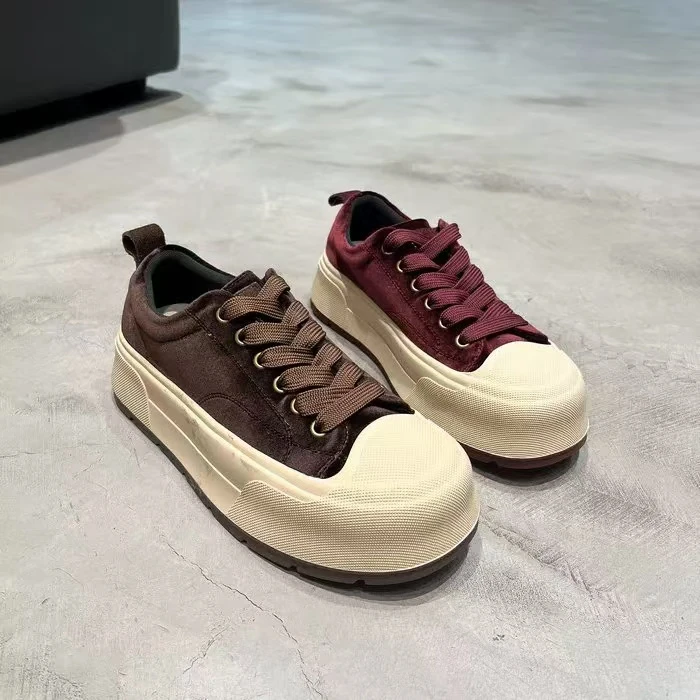 2025秋新品女板鞋丝绒复古百搭时尚松糕厚底系带女单鞋潮F2-86-35