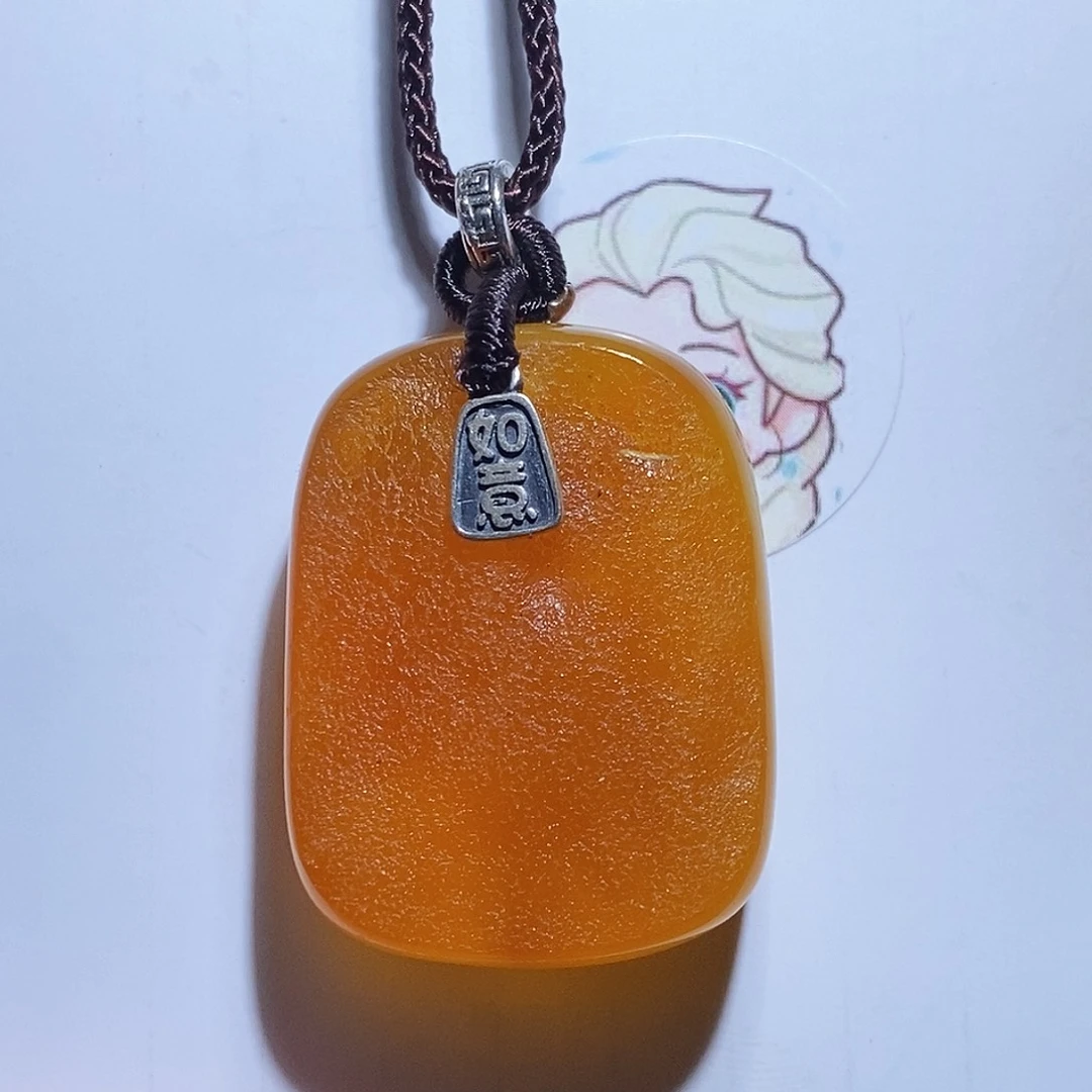 未镶嵌琥珀珠宝奇石