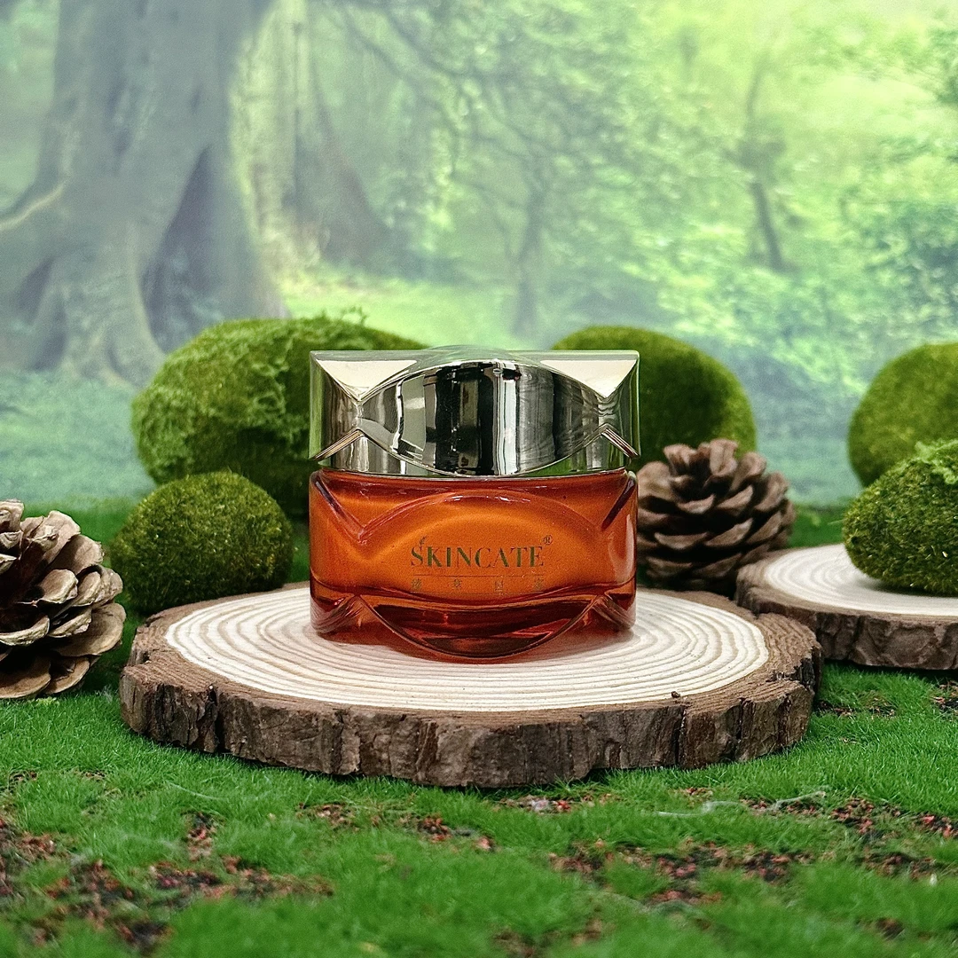 灵芝霜臻萃世家/SKINCATE