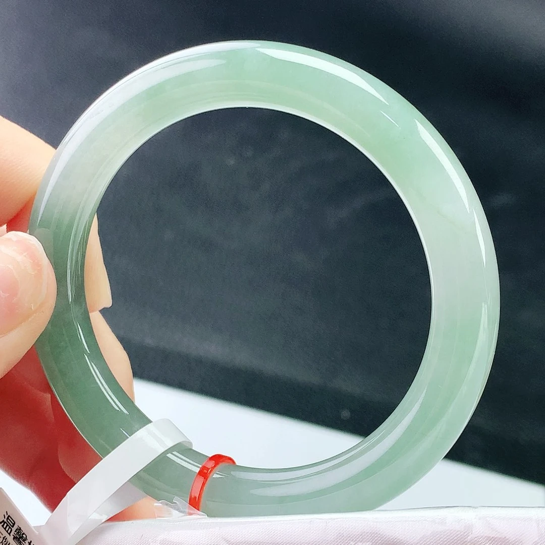 未镶嵌手镯翡翠54圈