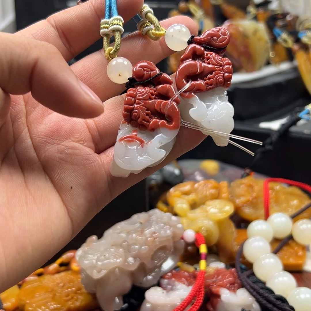 石英质玉（黄龙玉）未镶嵌多选发其一