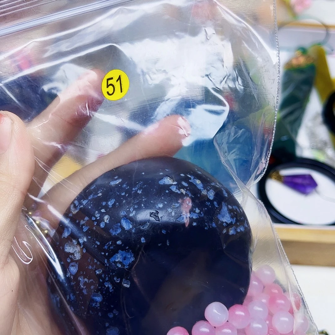 Y***༠和田玉（糖玉）未镶嵌珠宝半成品