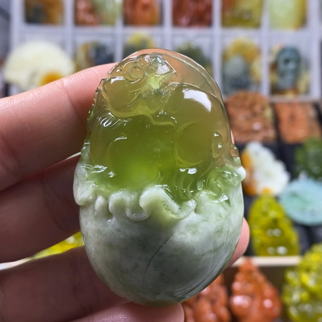 合金蛇纹石玉颈饰