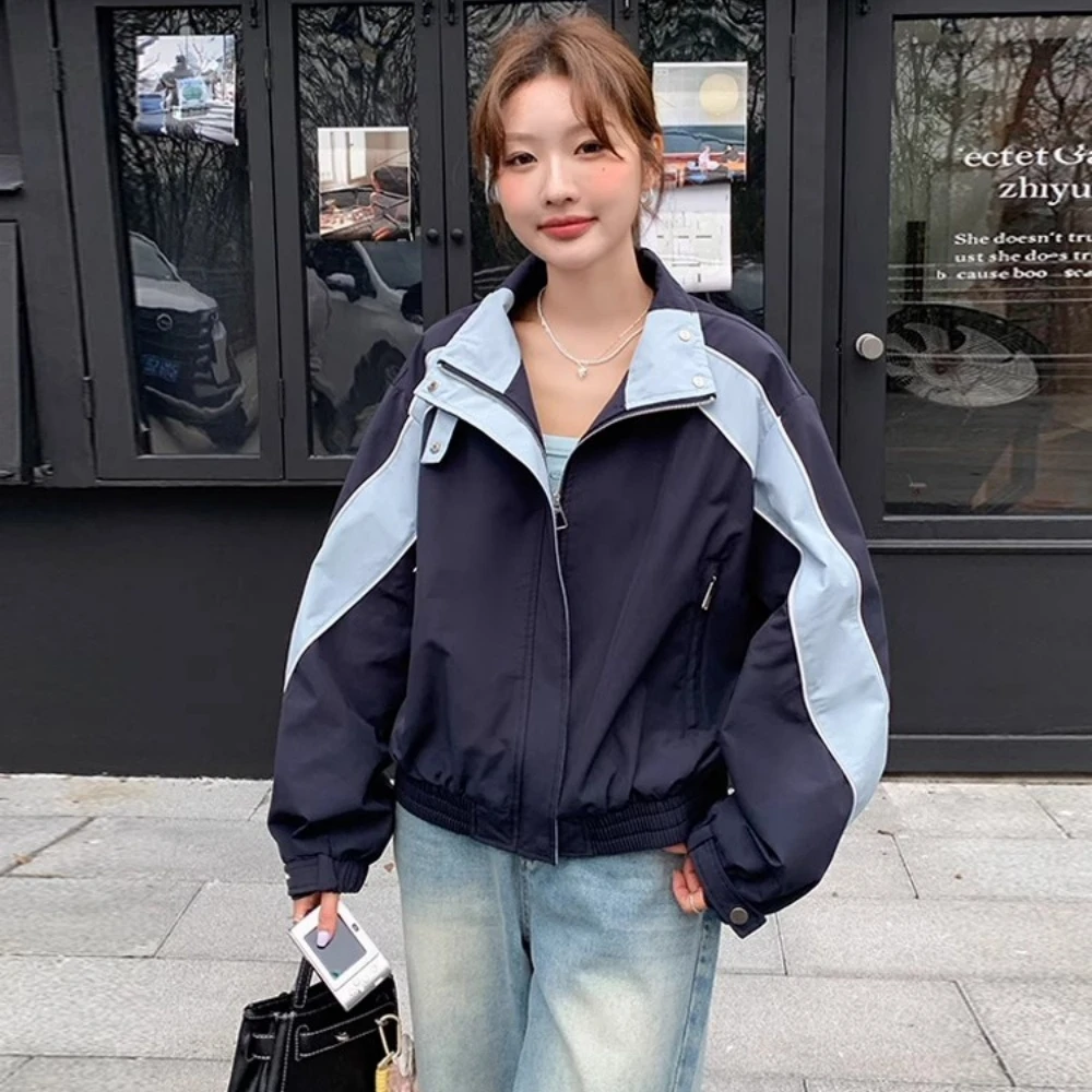 秋冬冲锋衣短外套女士2025新款欧货高端立领拉链撞色薄款夹克上衣