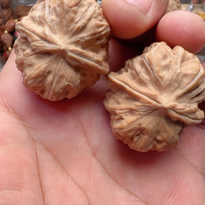 文玩核桃吊坠35尺全品门头沟元宝