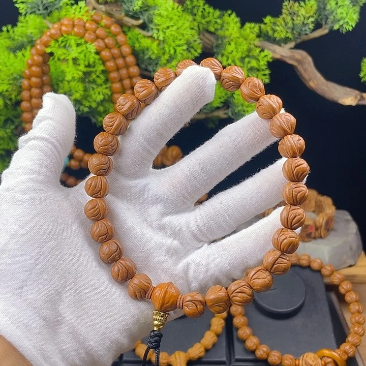 桃核吊坠伤***片野生桃核