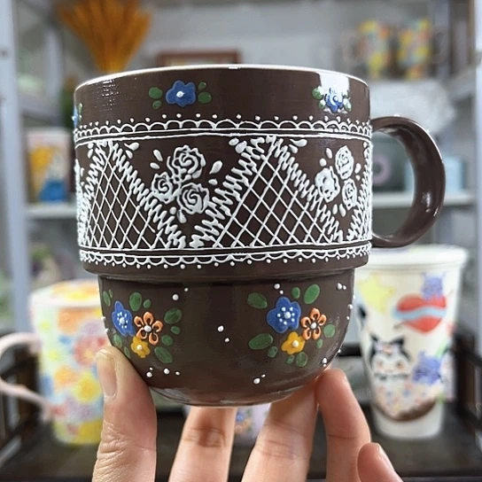 手绘高温釉下彩陶瓷