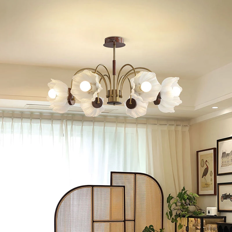 花朵吊灯法式中古风创意大厅灯新款复古风花瓣设计温馨浪漫客厅灯