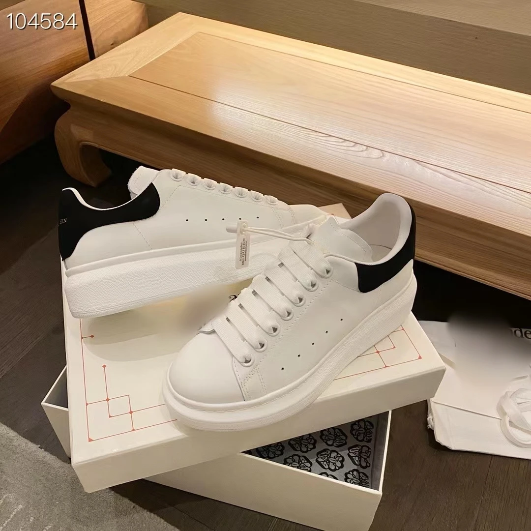 2025年春秋季新款厚底增高真皮小白鞋女运动休闲百搭板鞋