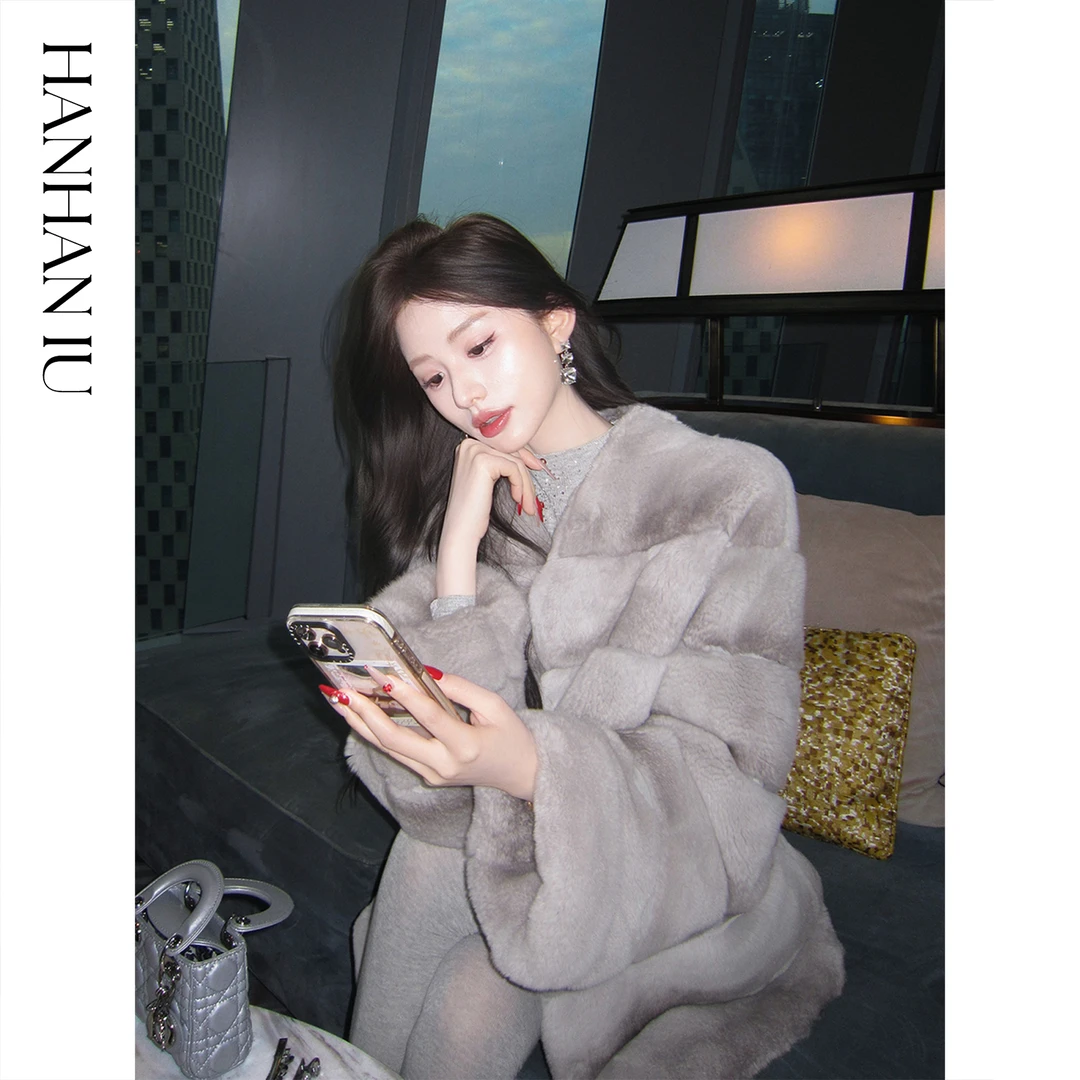 韩韩IU【伦敦时报】高定定染雷克斯獭兔毛时尚V领中长款皮草外套