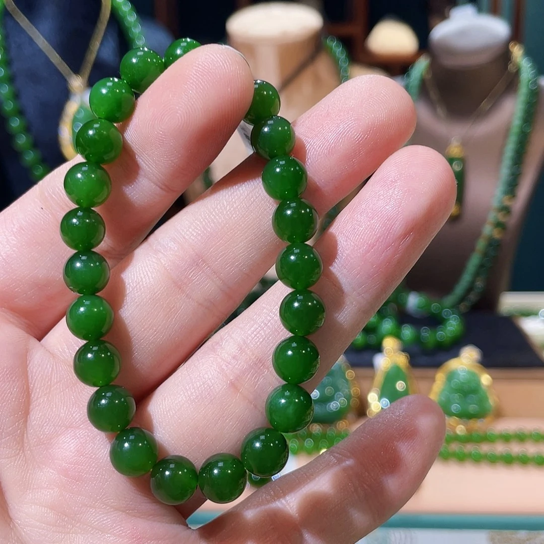 M***张和田玉（碧玉）未镶嵌手串