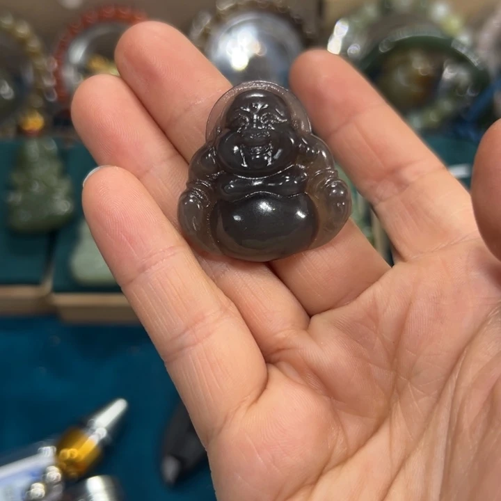 和田玉颈饰未镶嵌烟紫佛公