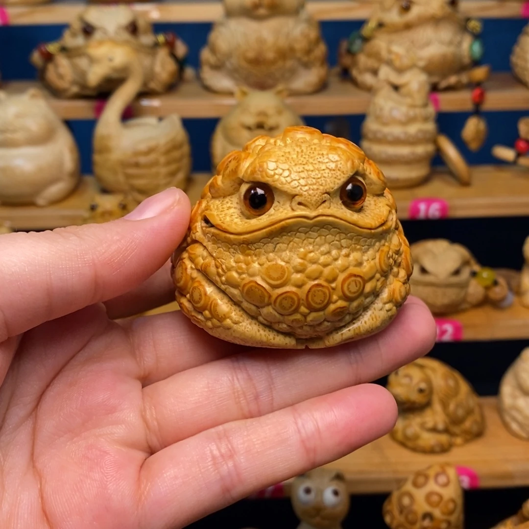 竹金蟾竹雕精工制作