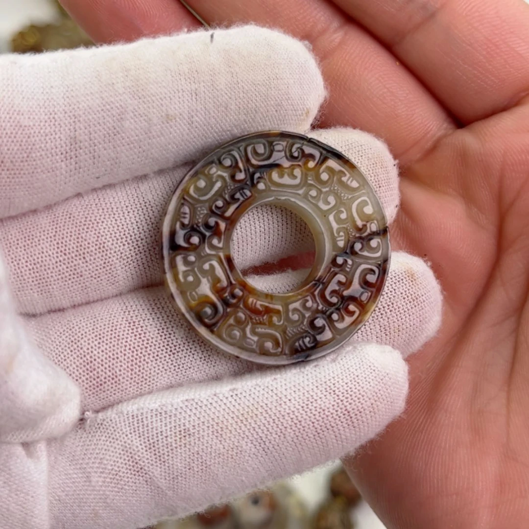 【闪购商品】未镶嵌和田玉挂件伟*