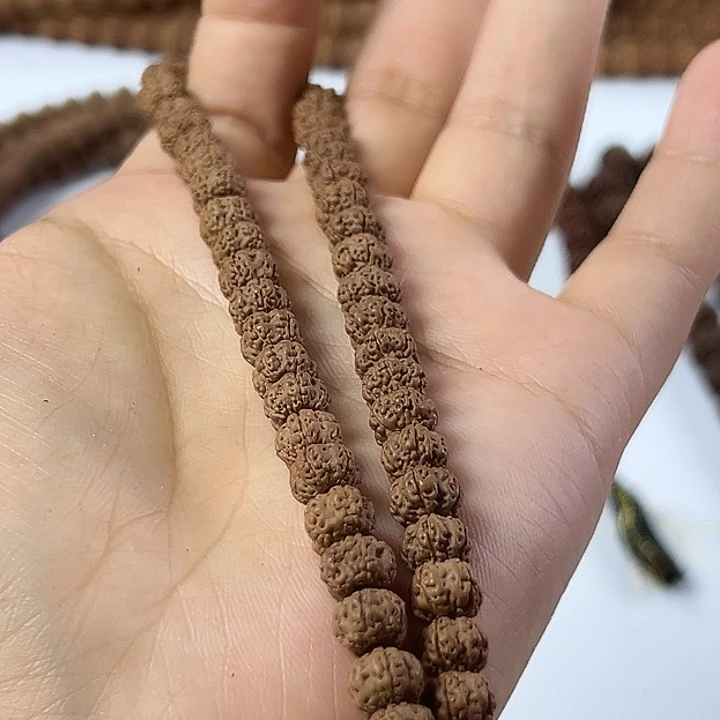金刚菩提吊坠老树梅花手串