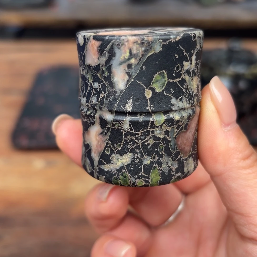 康能美玉瓷安山玉