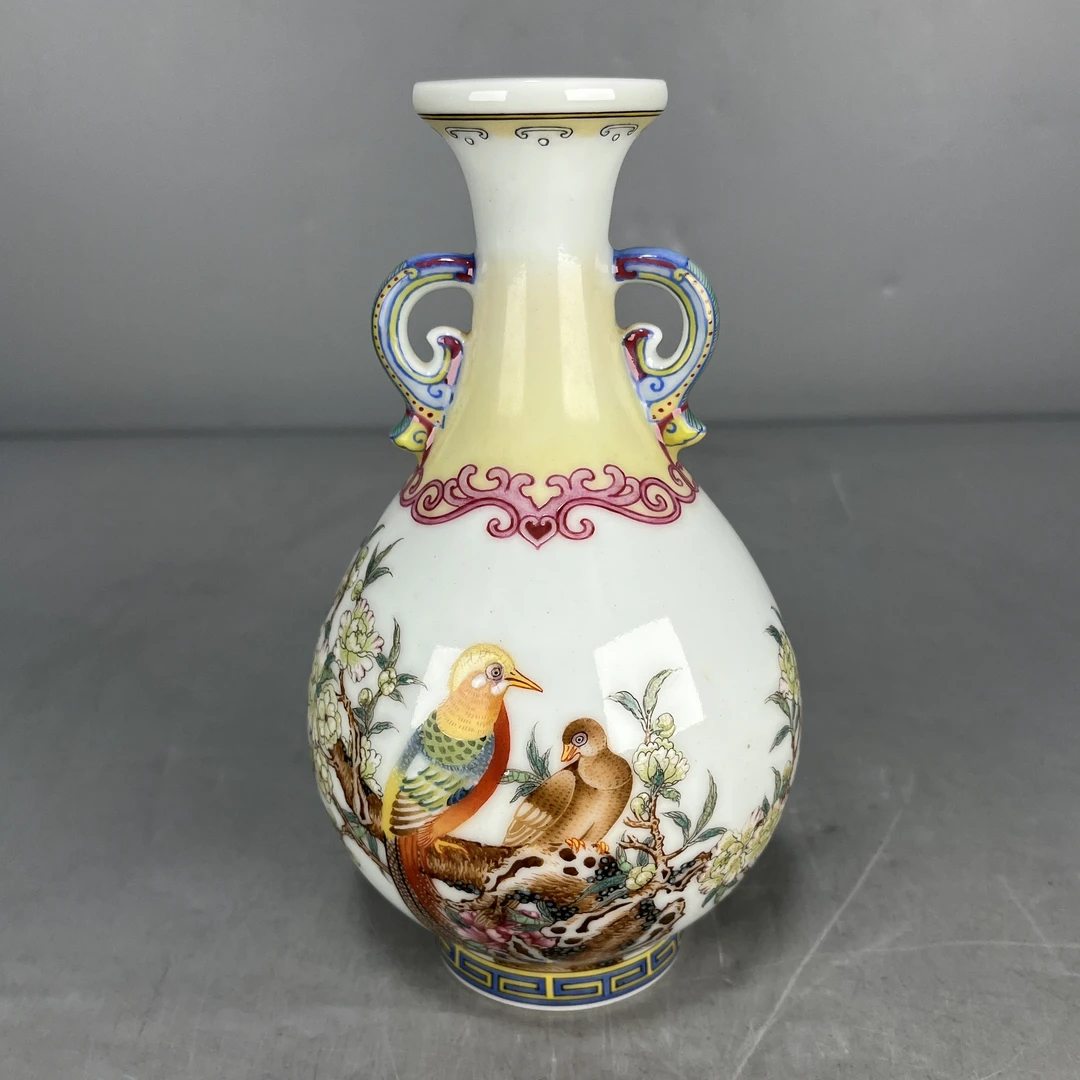 仿古瓷 仿古乾隆年制珐琅彩花鸟诗词双耳瓶