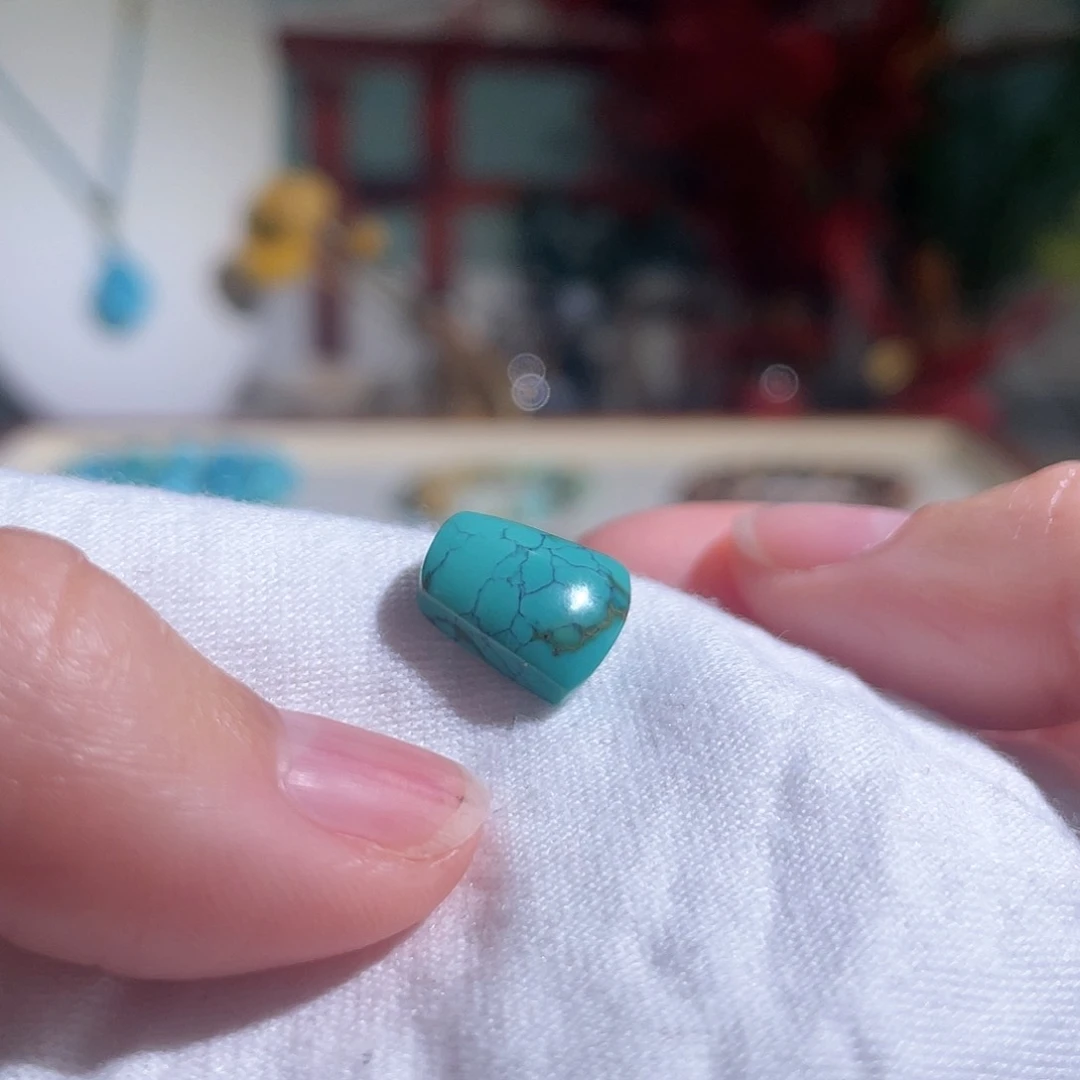 绿松石配饰未镶嵌