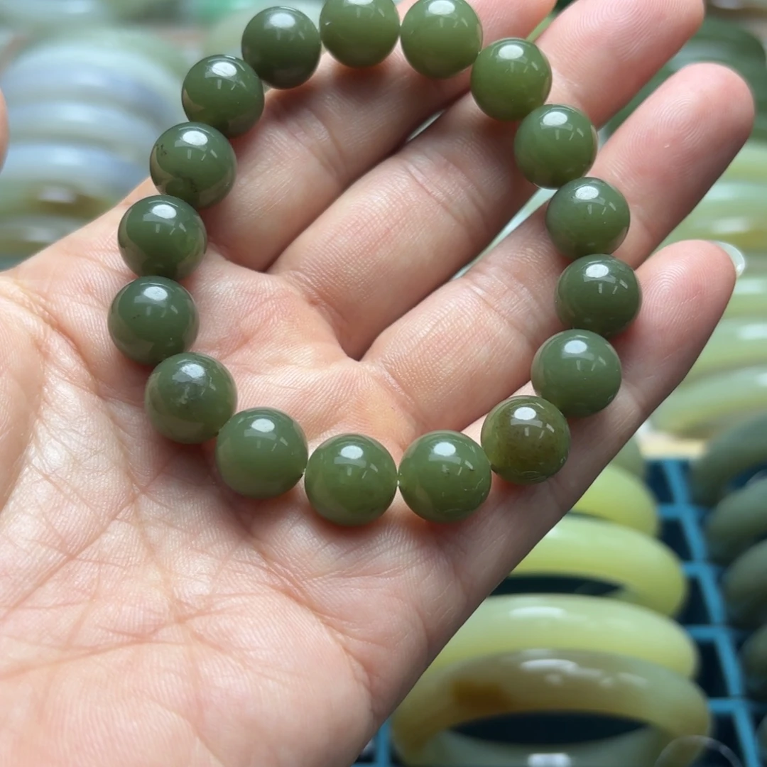 和田玉未镶嵌手镯12