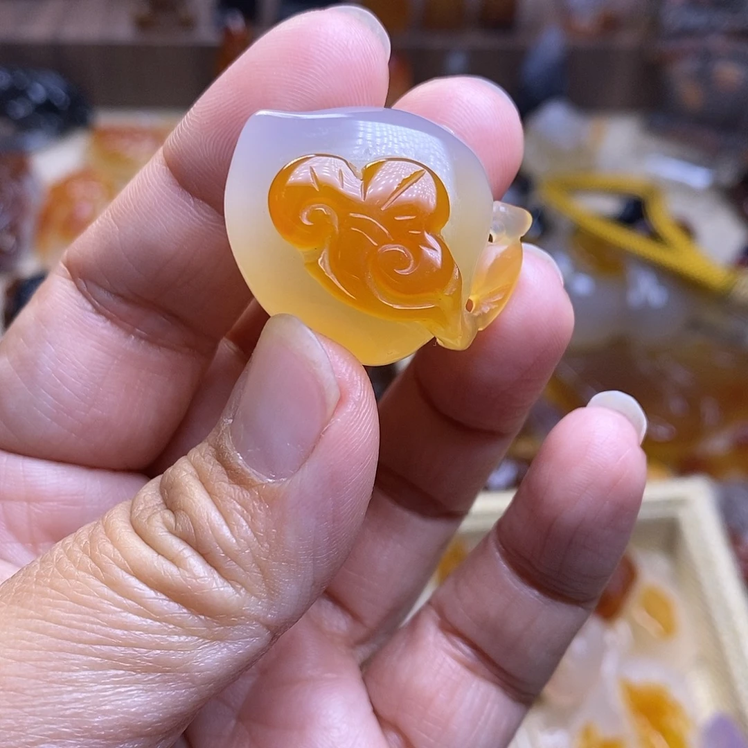 玛瑙/玉髓未镶嵌颈饰