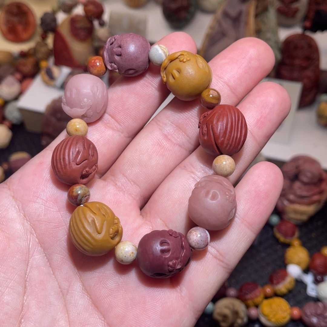 未镶嵌手串石英质玉（阿拉善玉）