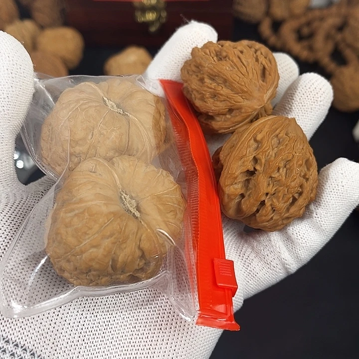 河***银文玩核桃吊坠核桃