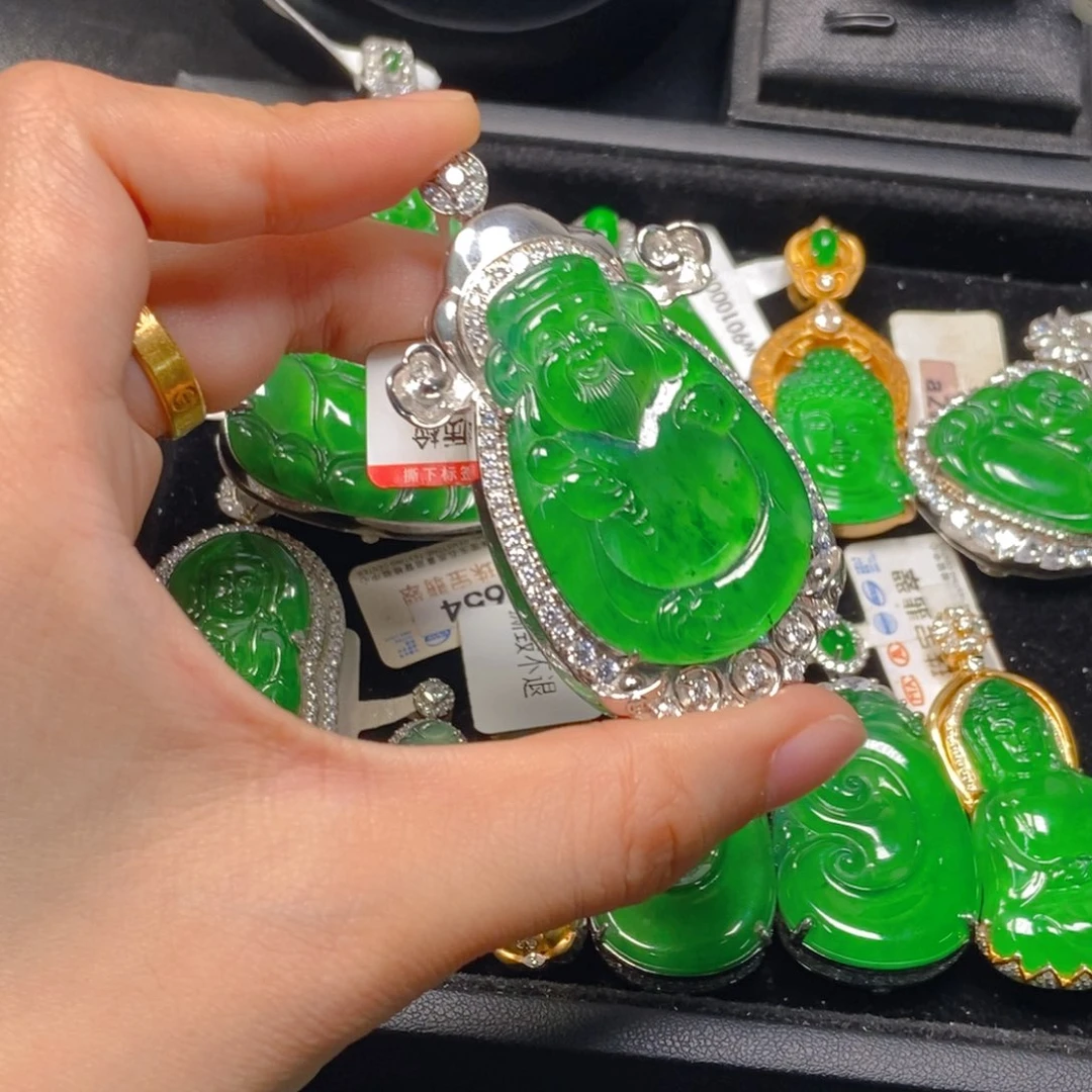 翡翠未镶嵌吊坠(不含链)