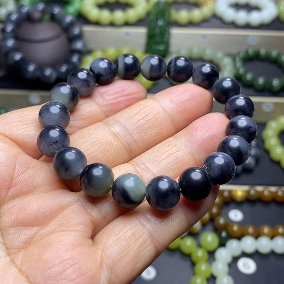 和田玉未镶嵌手串