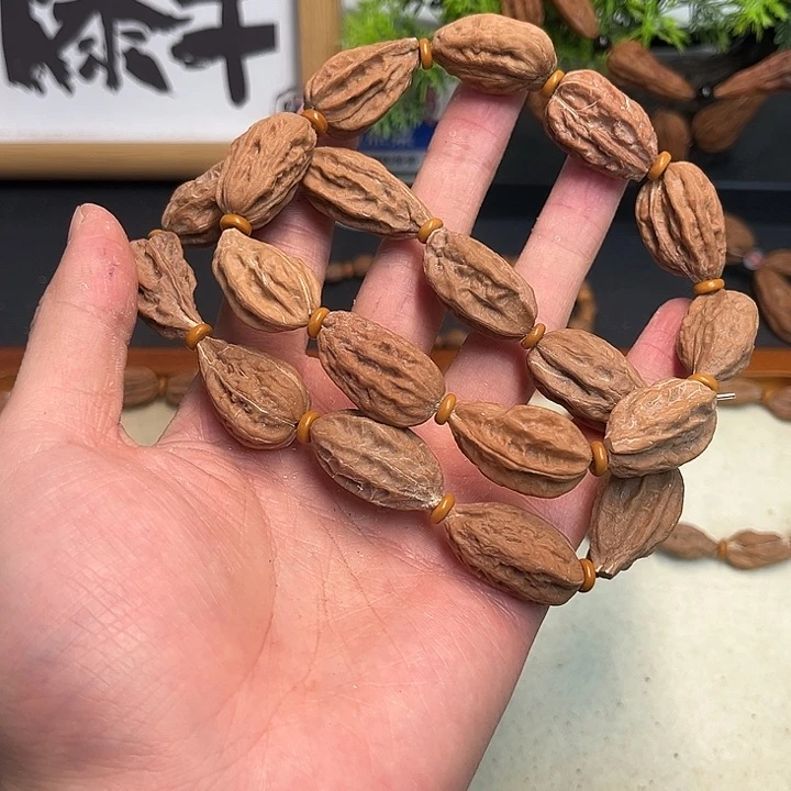 文玩核桃吊坠核桃46