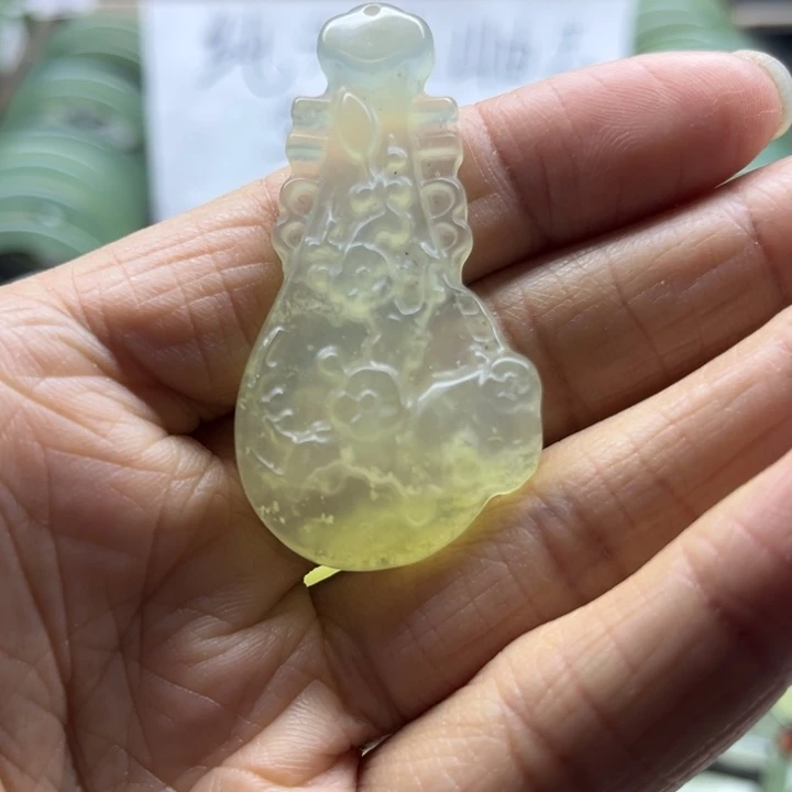 蛇纹石玉未镶嵌手镯7