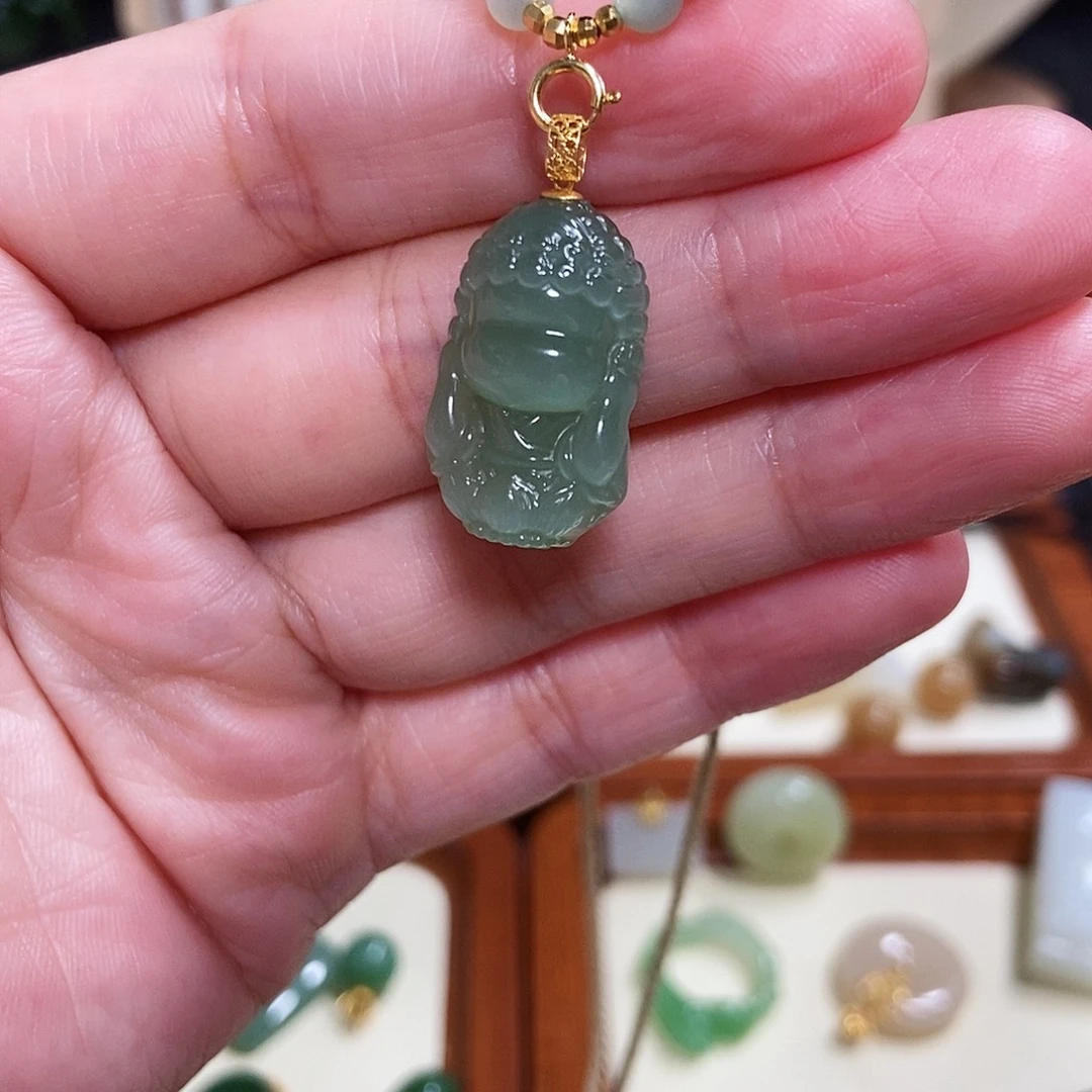 吊坠(赠链)18K金镶嵌和田玉