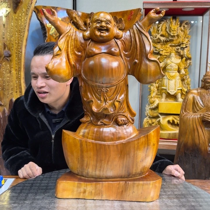 香樟木奇*义长35厘米高70厘米