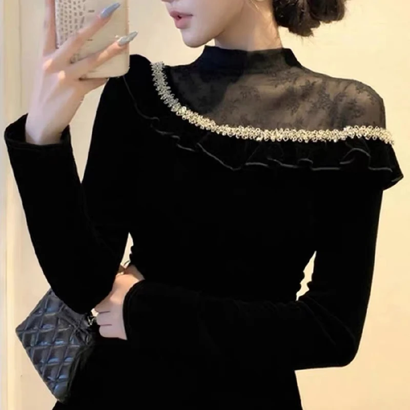 法式丝绒上衣女秋冬季蕾丝网纱拼接荷叶边T恤修身百搭长袖打底衫