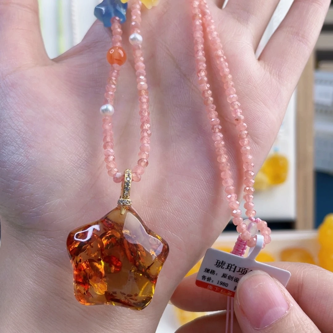 琥珀银S925镶嵌裸石琥珀吊坠