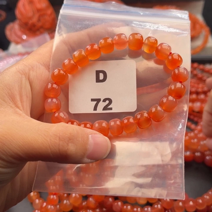 南红玛瑙未镶嵌多样性发货默认微瑕称重9mm