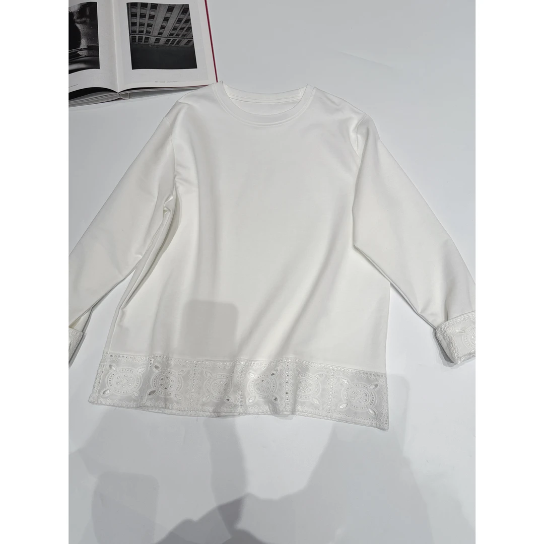 #7178设计感镂空套头圆领宽松大版t恤 时尚百搭蕾丝拼接长袖上衣