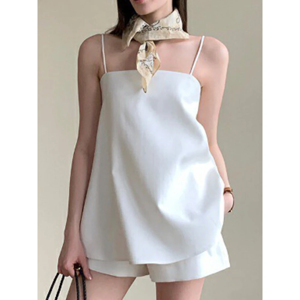 2025夏季新款时尚气质吊带背心 + 休闲阔腿短裤两件套，慵懒显瘦