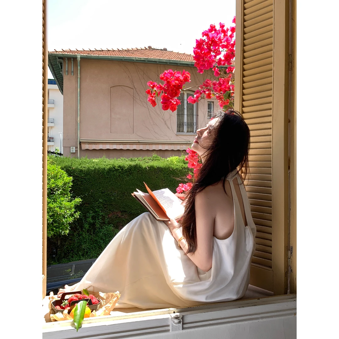 夏诗文 亚麻天丝莱赛尔挖肩挂脖连衣裙女夏V领无袖法式度假风长裙