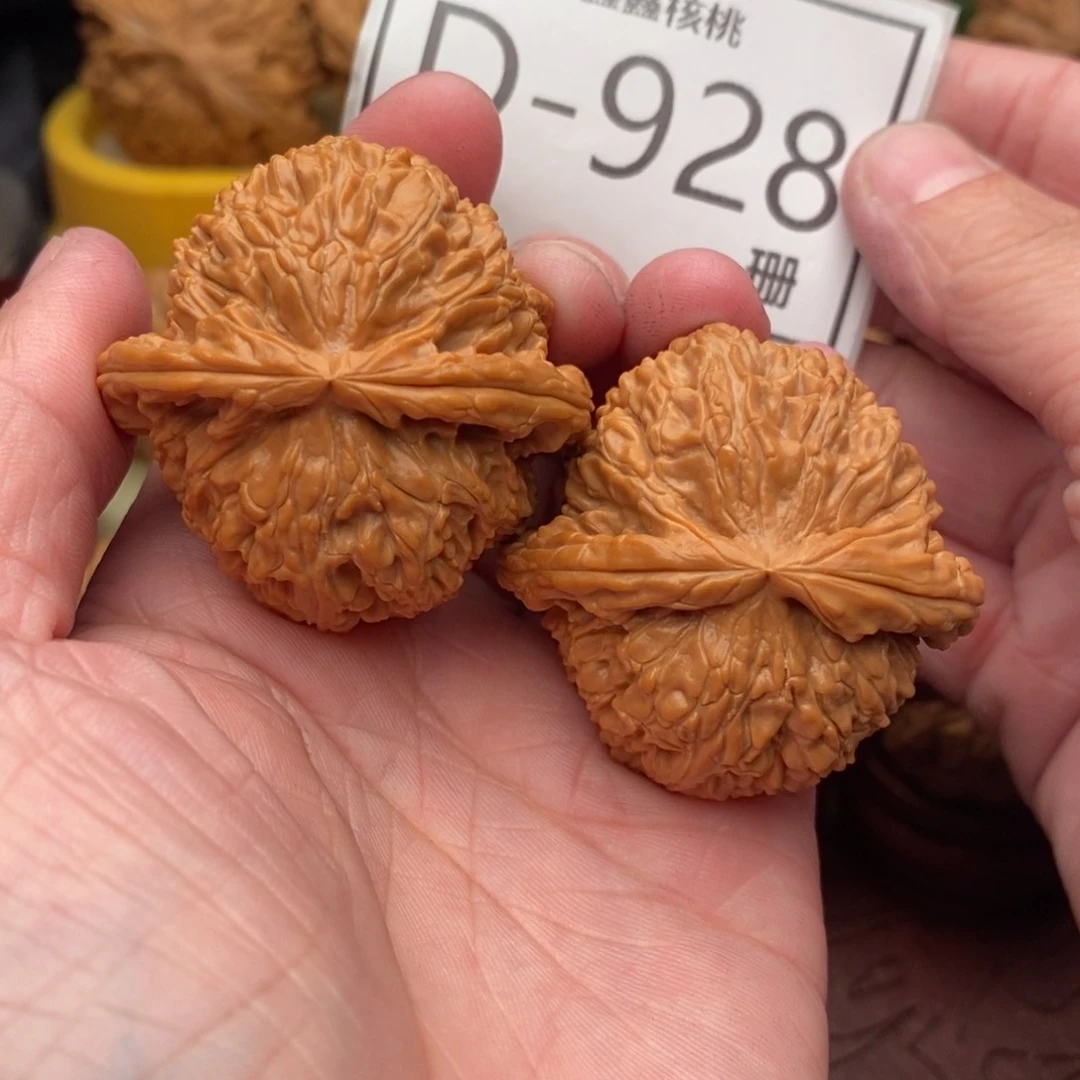 文玩核桃把件球白42