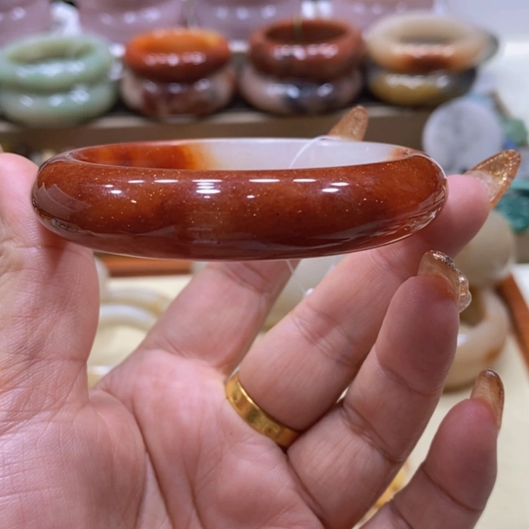 【闪购商品】未镶嵌手镯石英质玉小****）