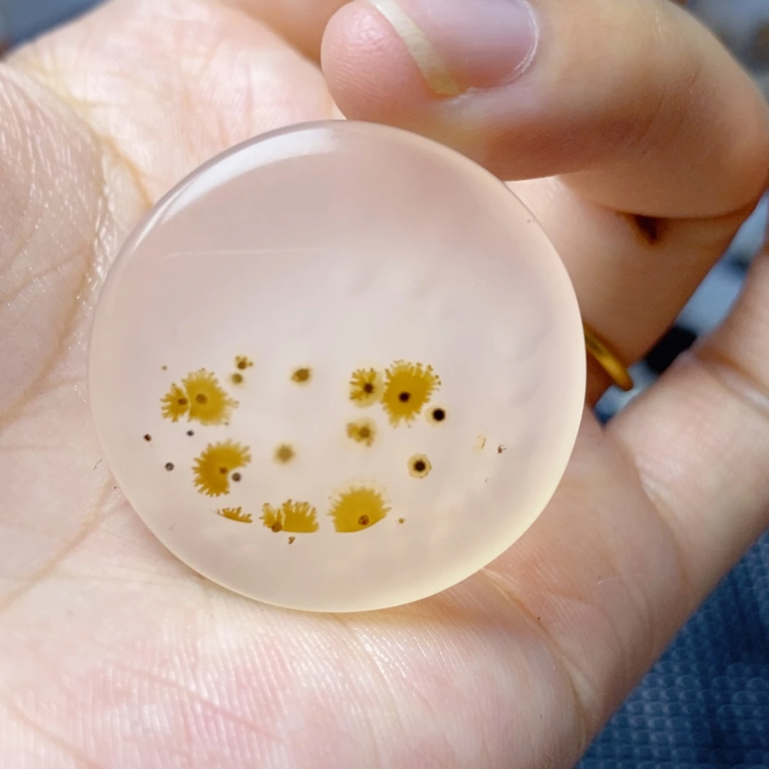 玛瑙/玉髓未镶嵌珠宝半成品