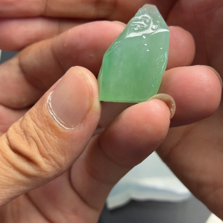 未镶嵌定制翡翠天然翡翠