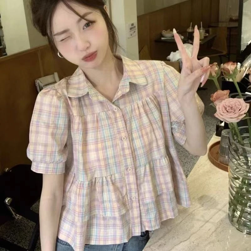 夏季小个子甜美宽松娃娃领格子衬衫女生设计感小众泡泡袖法式上衣
