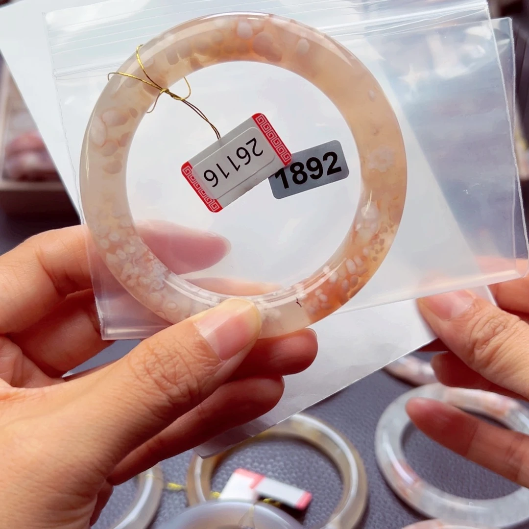 手镯玛瑙/玉髓未镶嵌~****~