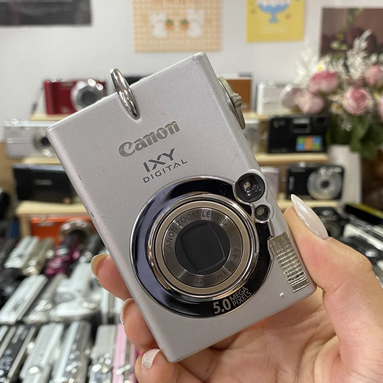 9新 Canon/佳能 佳能ixus500 500w像素3倍光学变焦