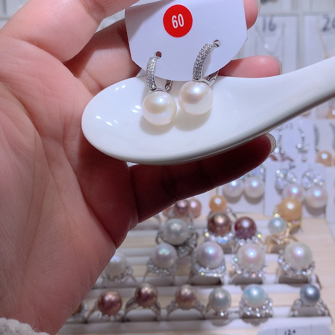 未镶嵌耳饰淡水珍珠CC11.5mm