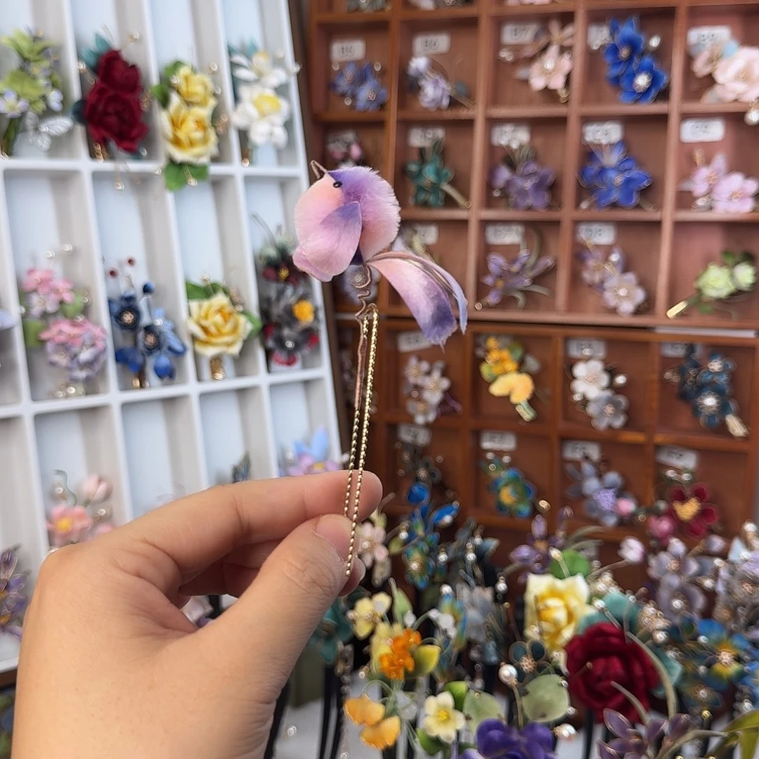 非金属无非遗绒花发夹